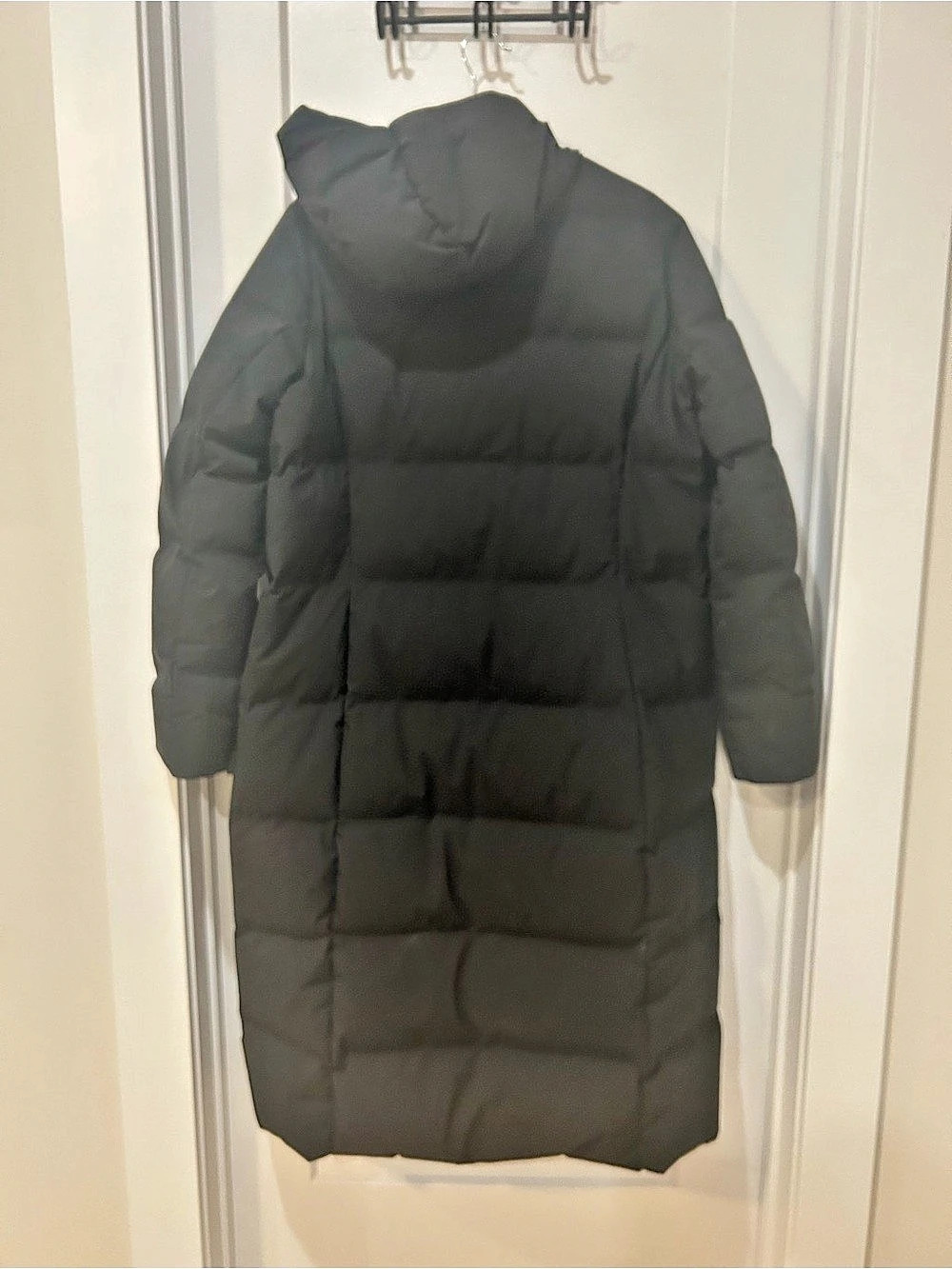 Eddie Bauer Glacier Peak Seamless Stretch Down Duffle Coat Parka Black XL - Picture 2 of 5
